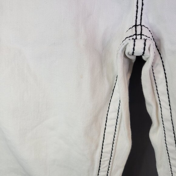 Miss Me Jeans Signature Cropped Size 28 White Black Stitching - Picture 7 of 12